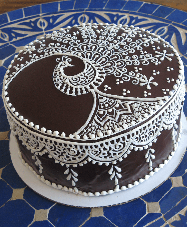 Graceful Henna Cake