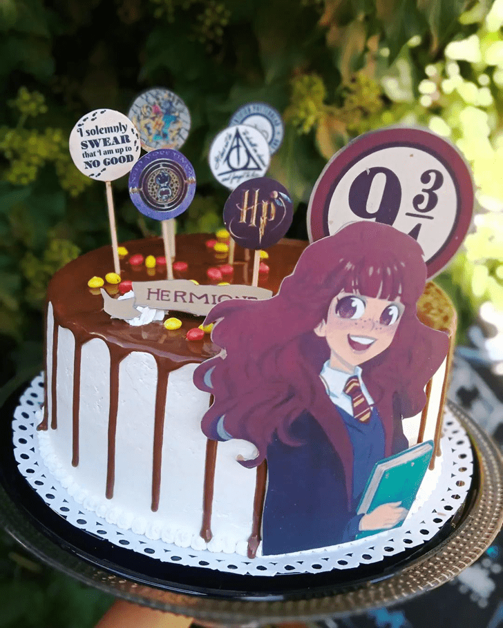 Refined Hermione Granger Cake
