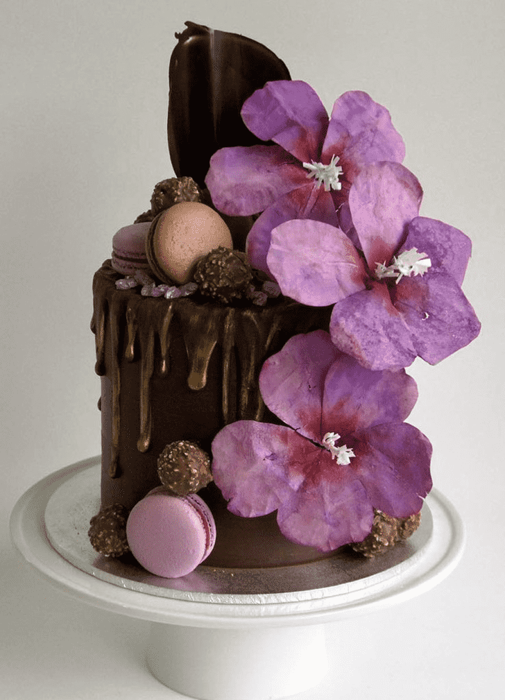 Graceful Hibiscus Flower Cake