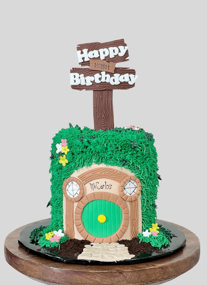 Admirable Hobbit Cake Design