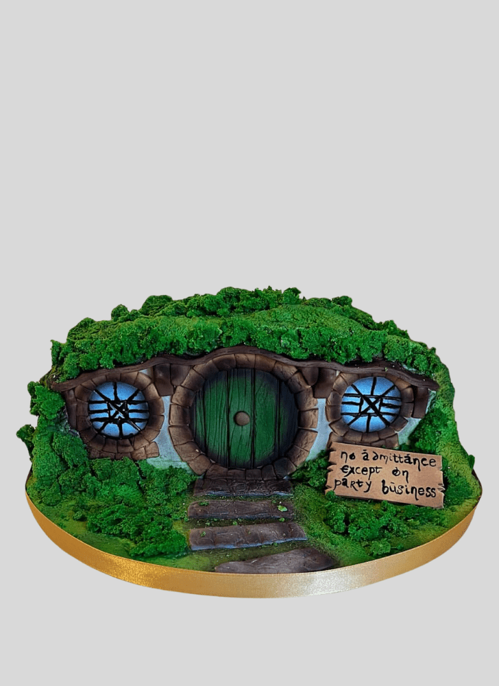 Adorable Hobbit Cake