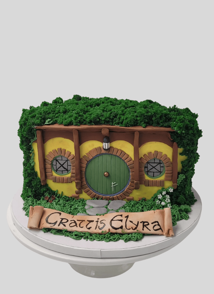 Grand Hobbit Cake