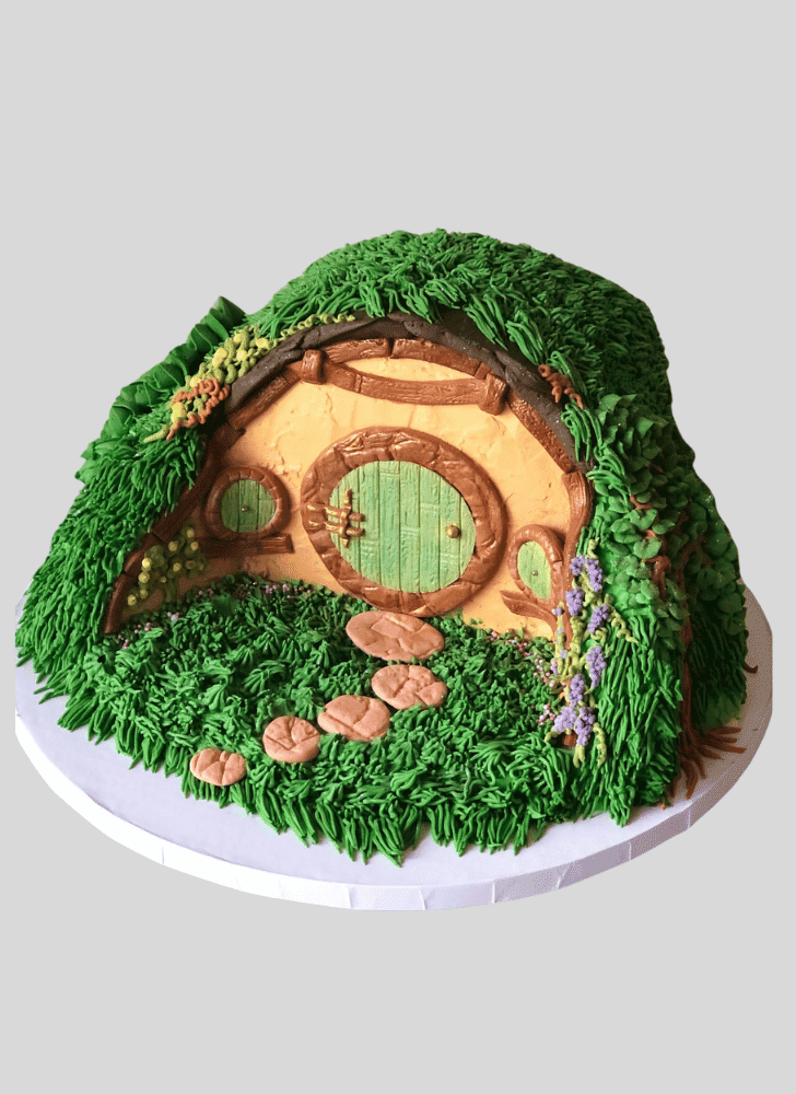 Nice Hobbit Cake