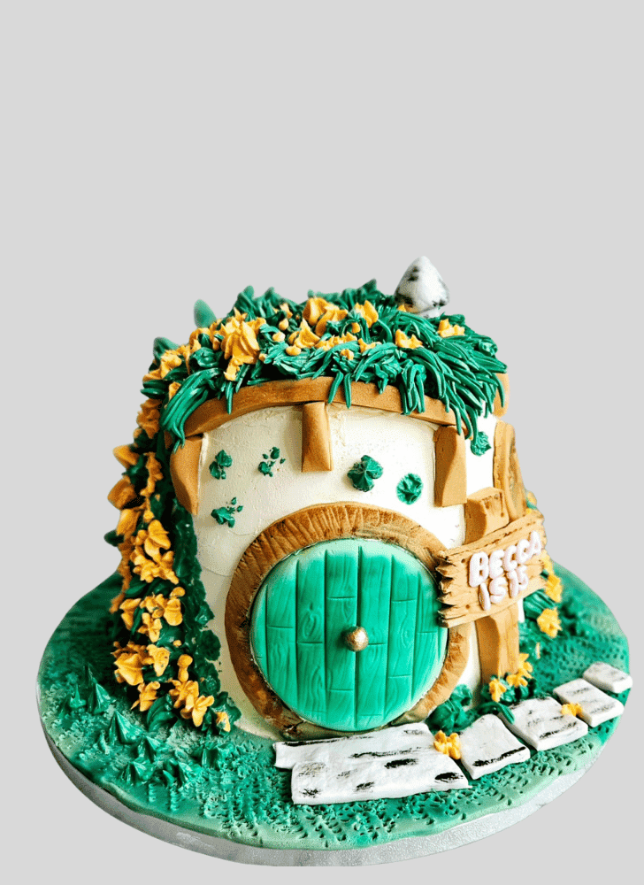 Resplendent Hobbit Cake