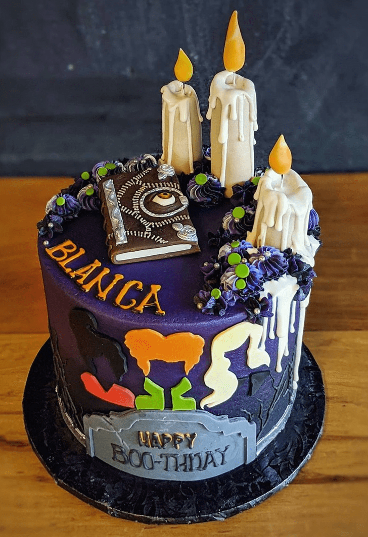 Admirable Hocus Pocus Cake Design