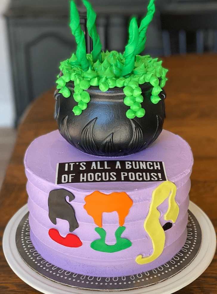 Comely Hocus Pocus Cake