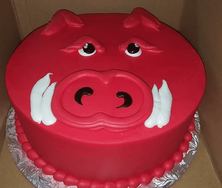 Beauteous Hog Cake