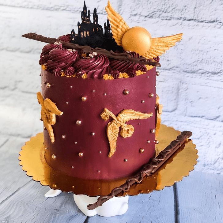 Nice Hogwarts Cake