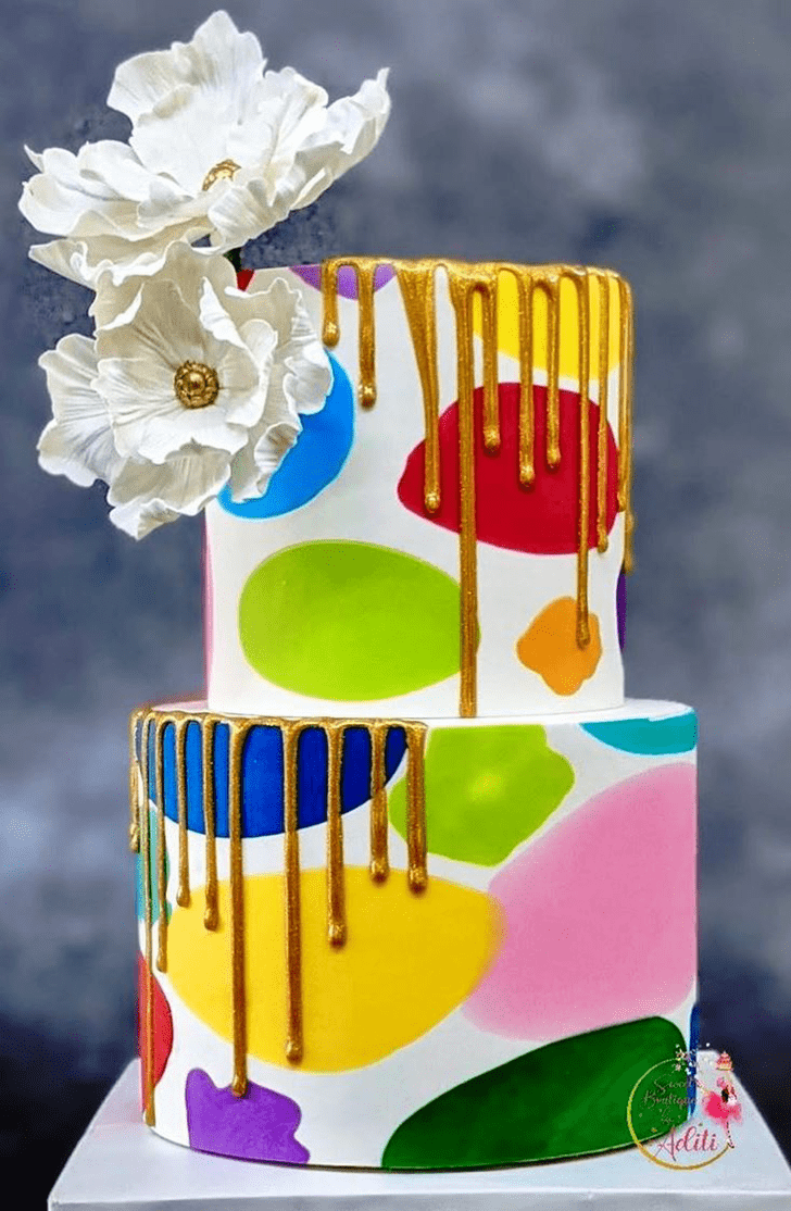 Divine Holi Cake