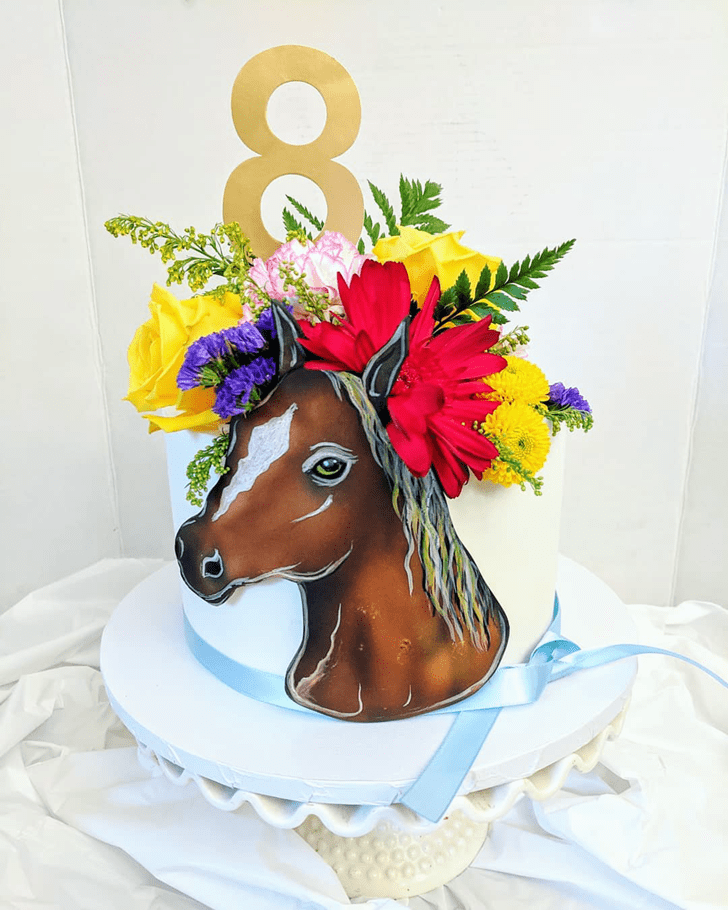 Grand Horse Cake