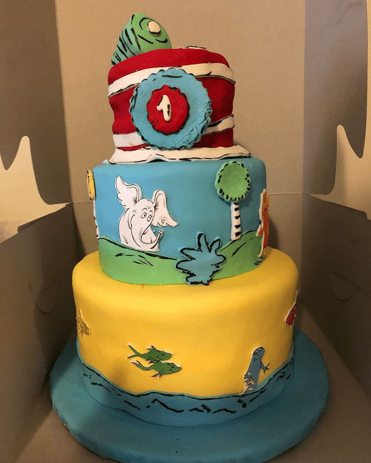Elegant Horton Hears a Who Cake