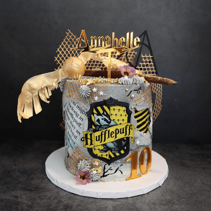 Excellent Hufflepuff Cake