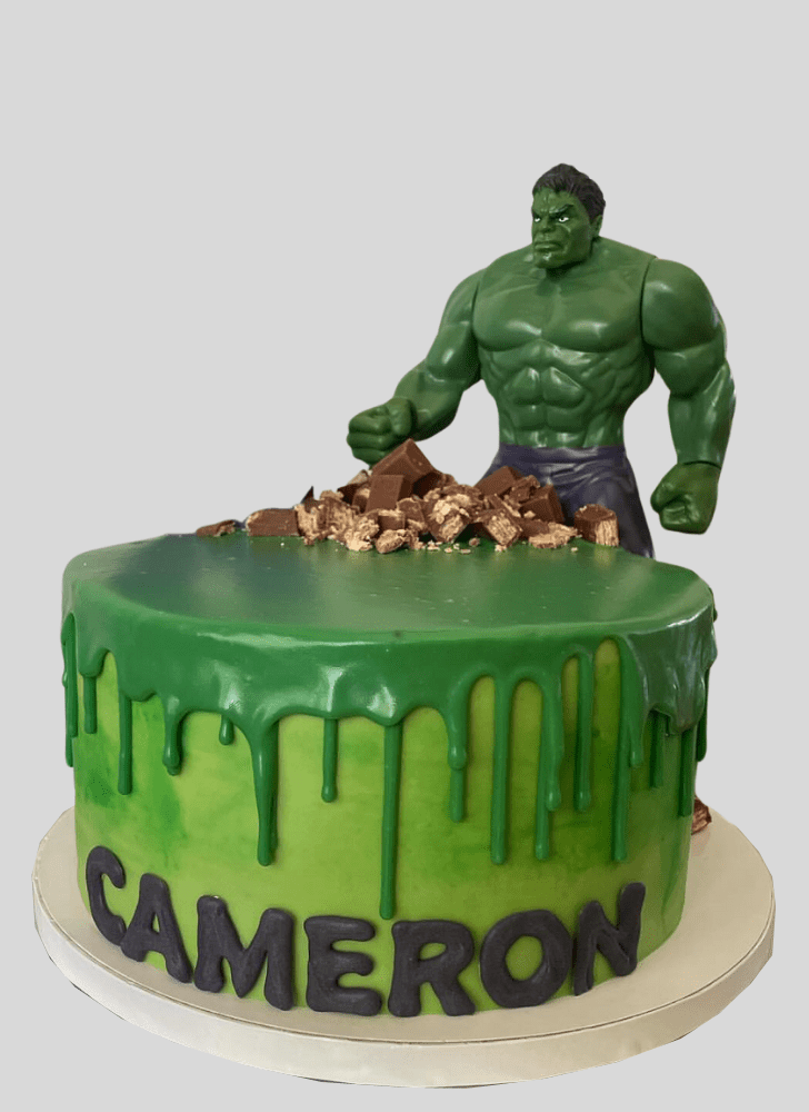 Graceful Hulk Cake