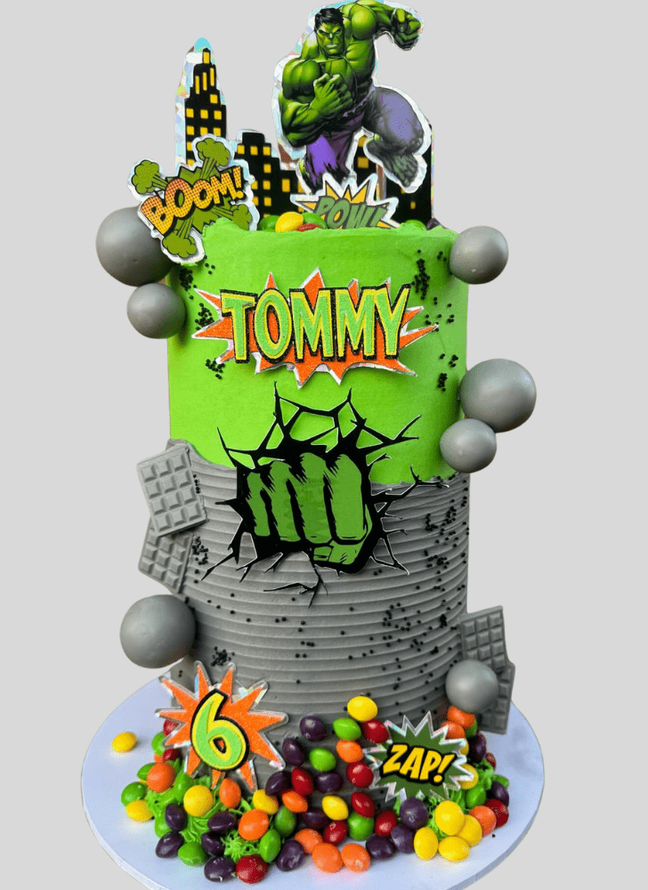 Pleasing Hulk Cake