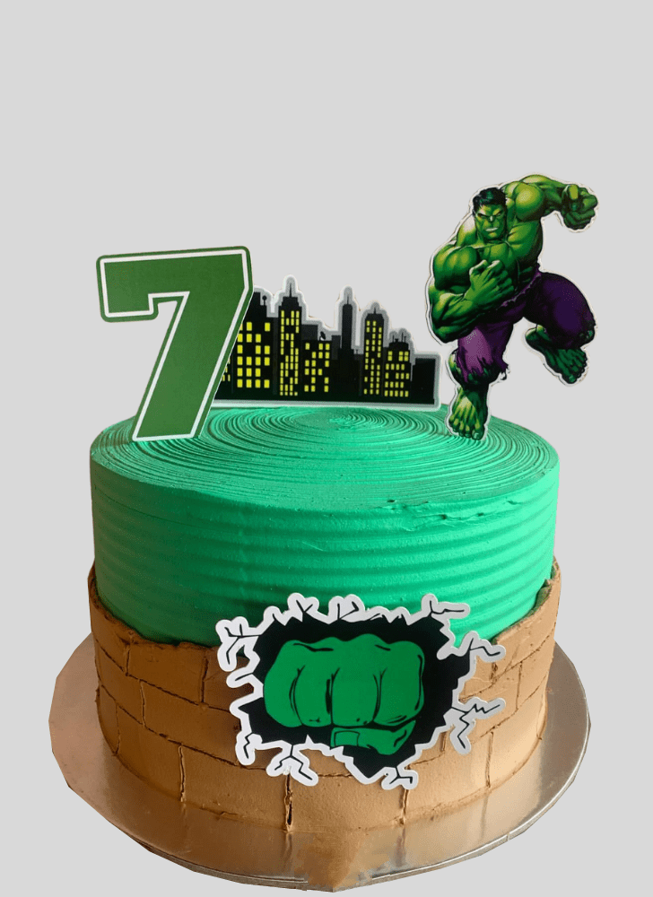 Pretty Hulk Cake