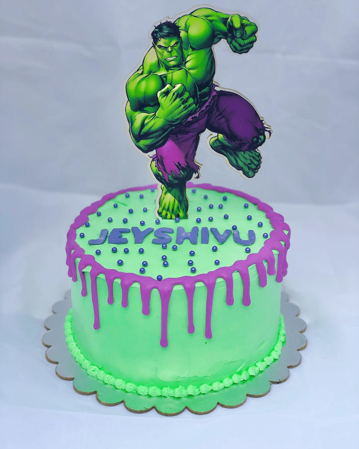 Divine Hulk Cake
