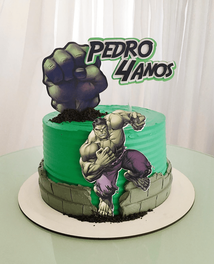 Magnetic Hulk Cake Design