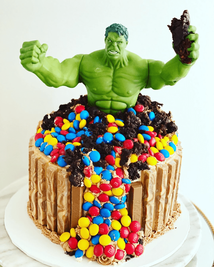 Pretty Hulk Cake