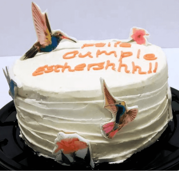 Lovely Humming Bird Cake Design