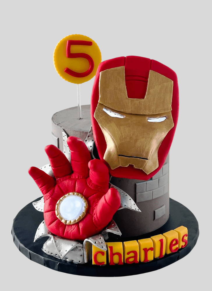 Golden Iron Man Cake with Black Base