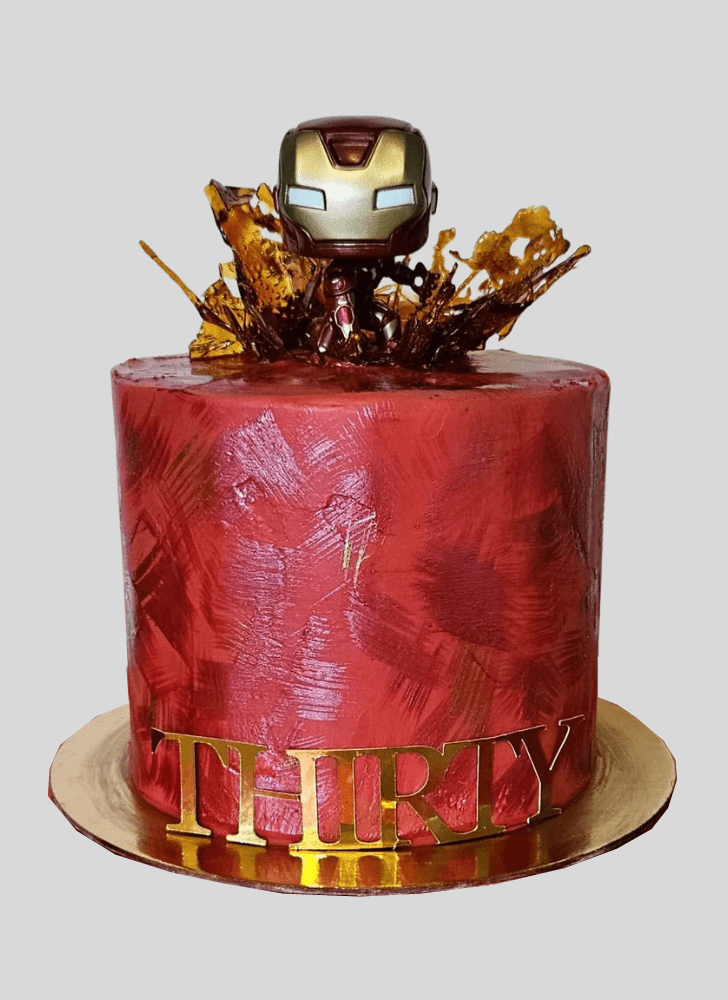 Small Iron Man Red Black Cake