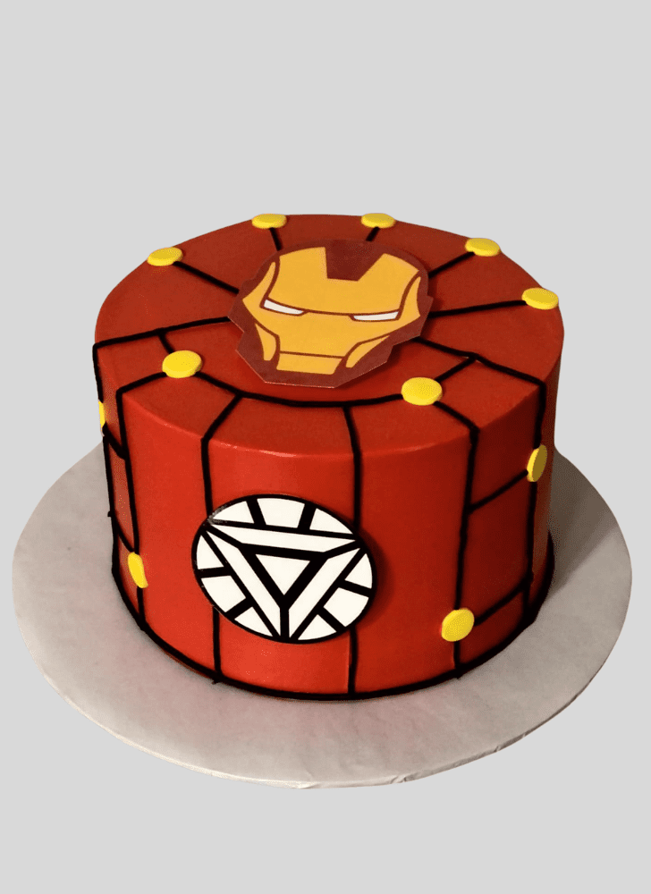 Slightly Iron Man Cake