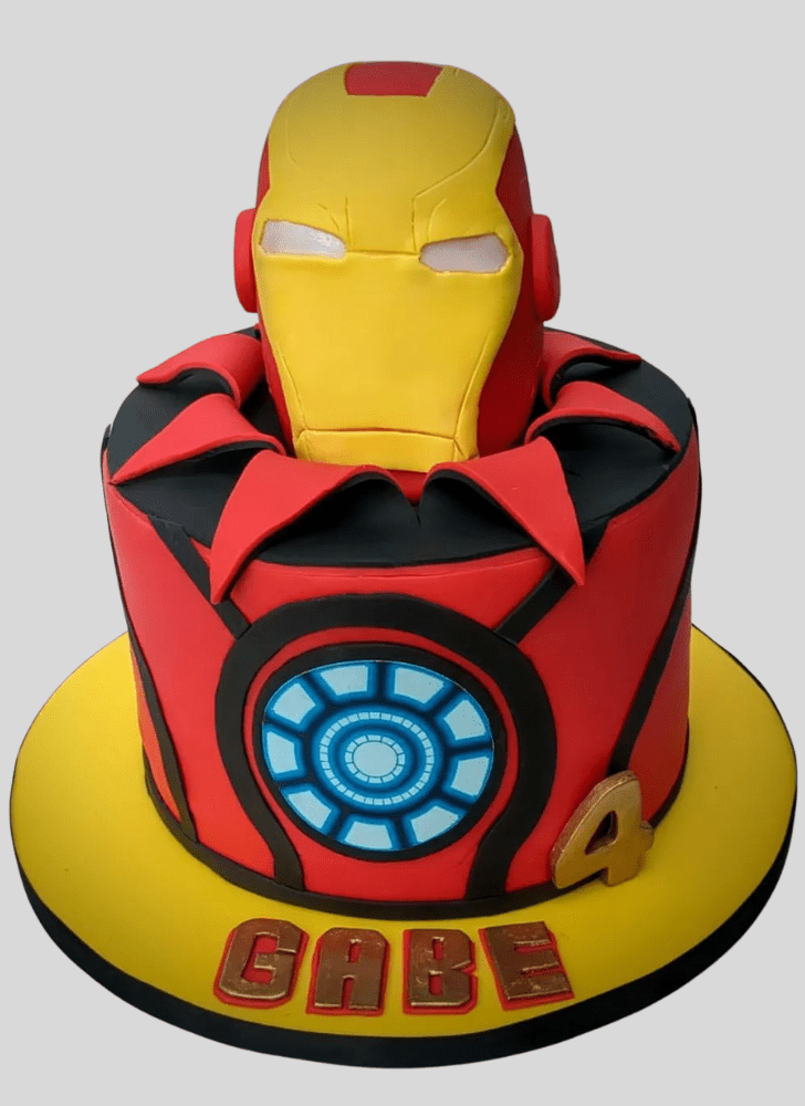 Splendid Iron Man Cake