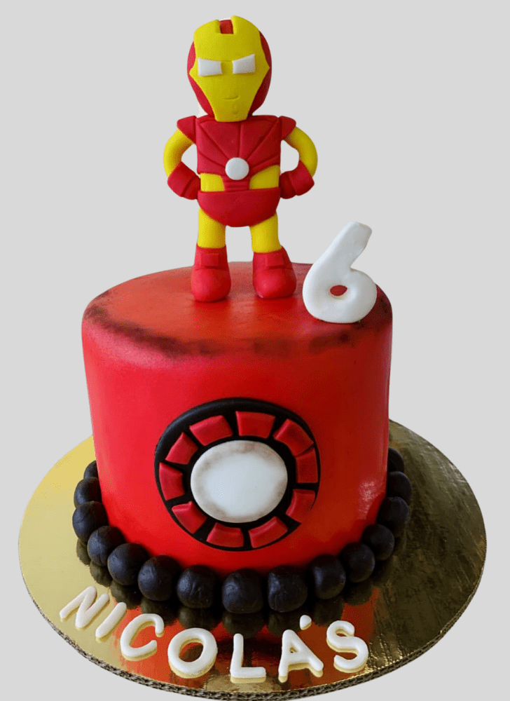 Superb Iron Man Cake