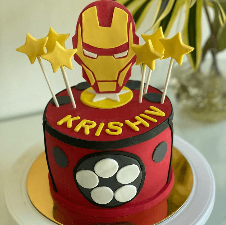 Iron Man Star Cake with Red Black base