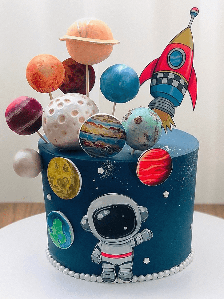 Magnetic Isro Cake