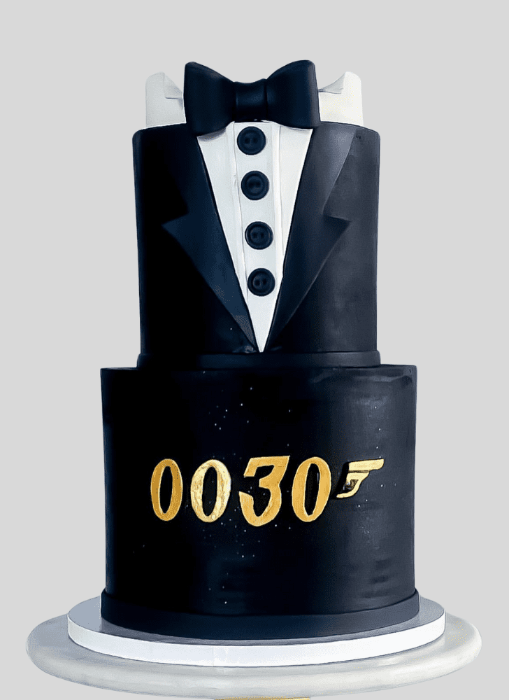 Superb James Bond Cake