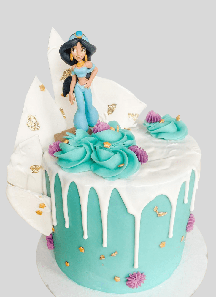 Inviting Princess Jasmine Cake