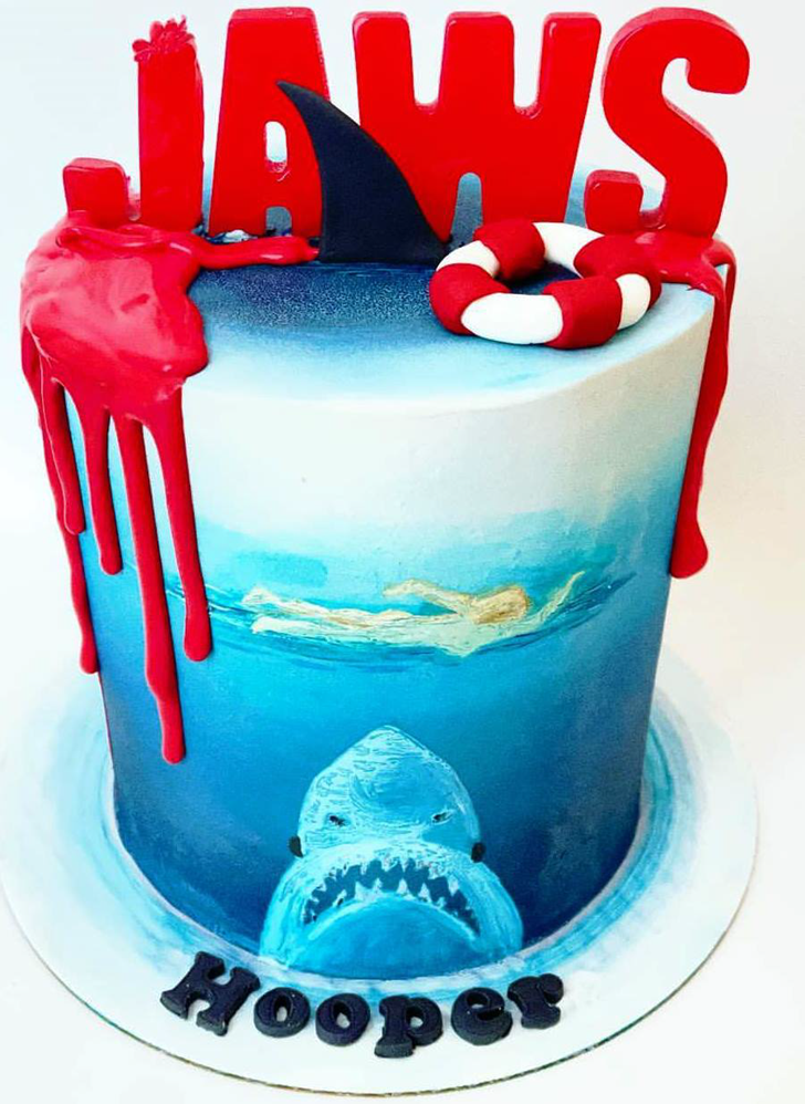 Lovely Jaws Cake Design