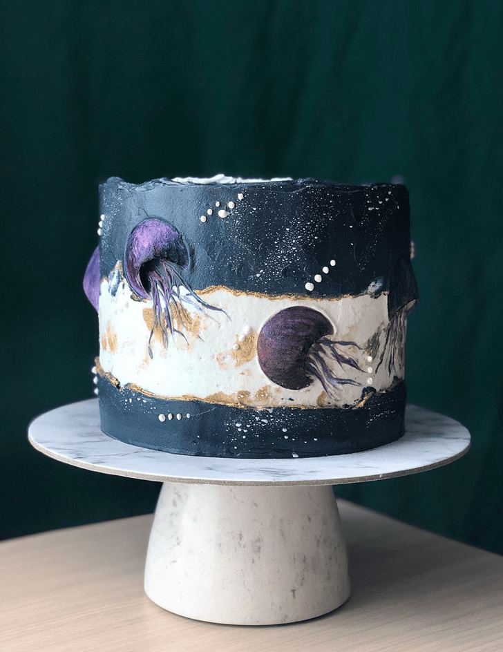 Appealing Jellyfish Cake