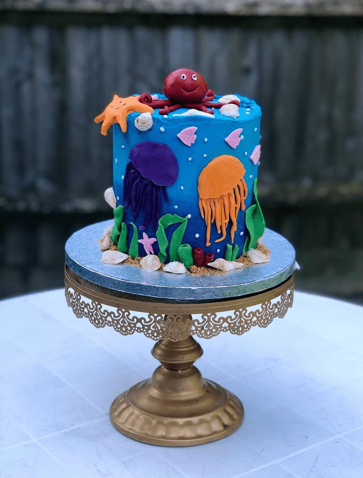 Divine Jellyfish Cake