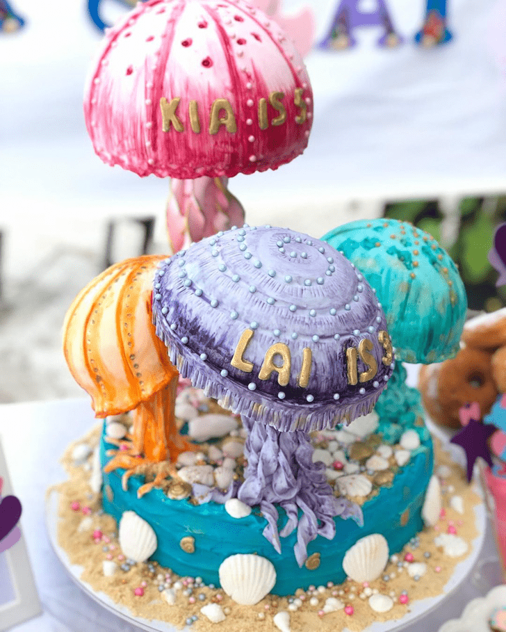 Good Looking Jellyfish Cake