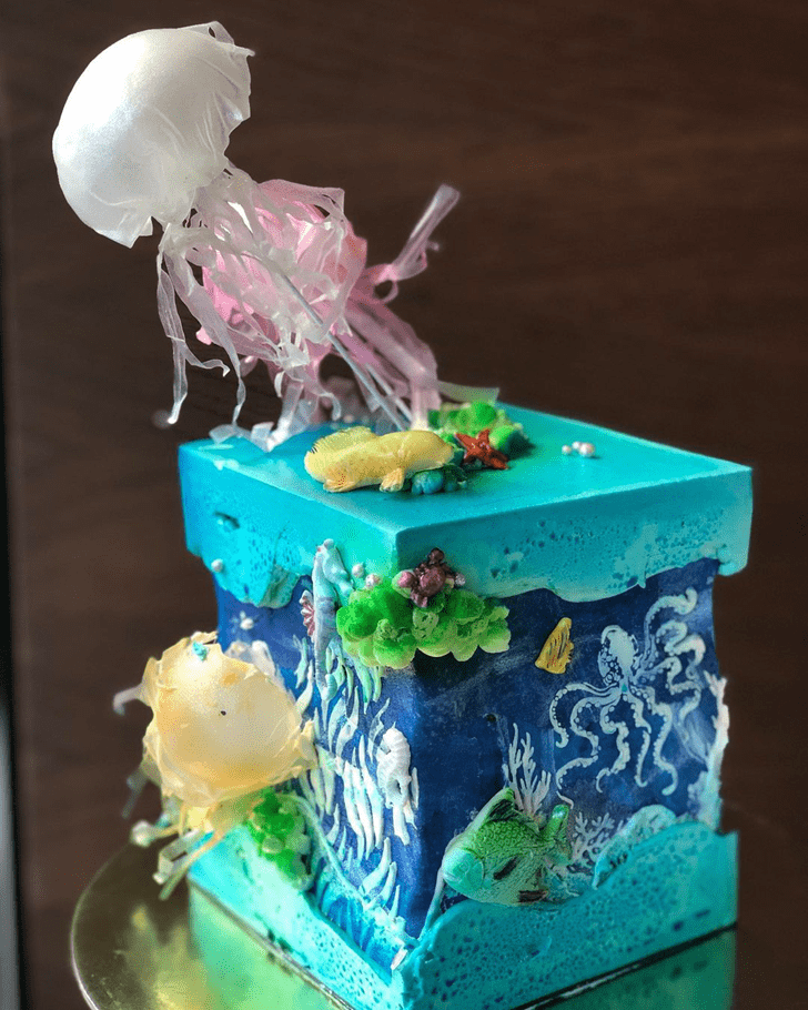 Marvelous Jellyfish Cake