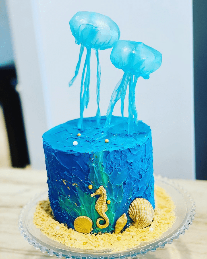 Nice Jellyfish Cake