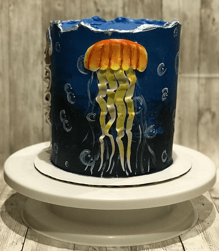 Refined Jellyfish Cake