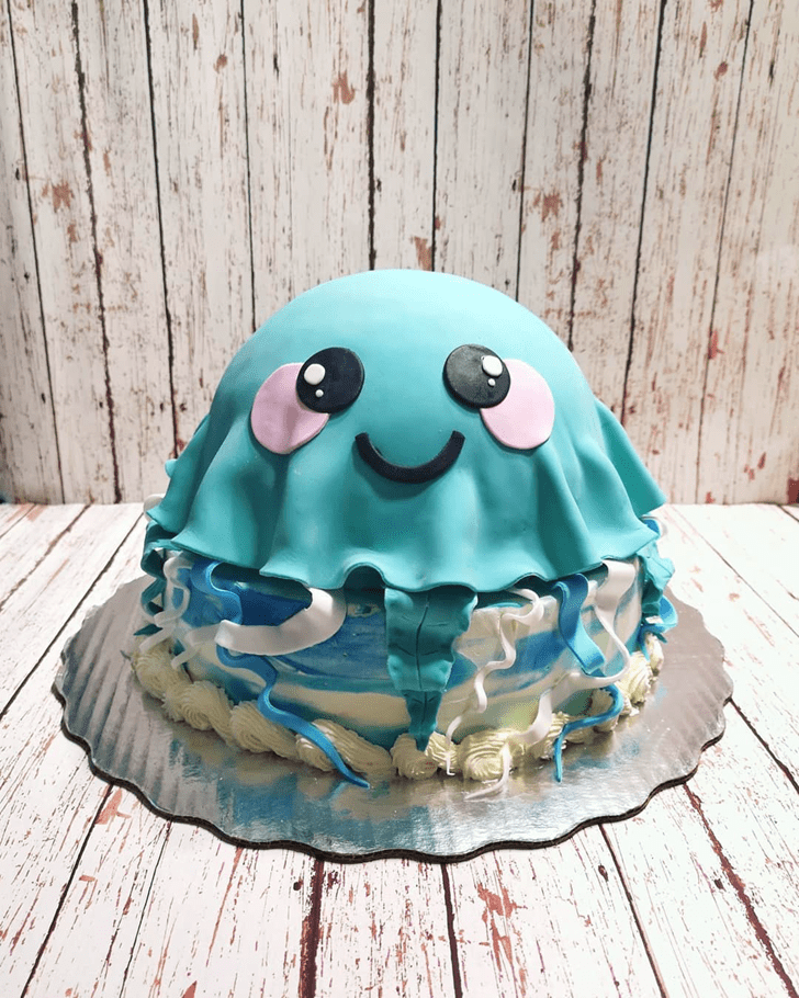 Wonderful Jellyfish Cake Design