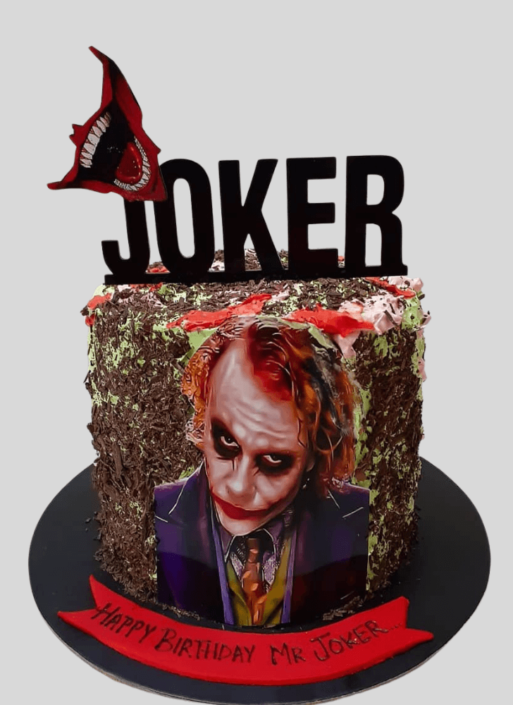 Pleasing Joker Cake