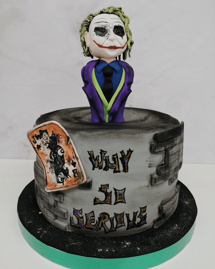 Magnetic Joker Cake