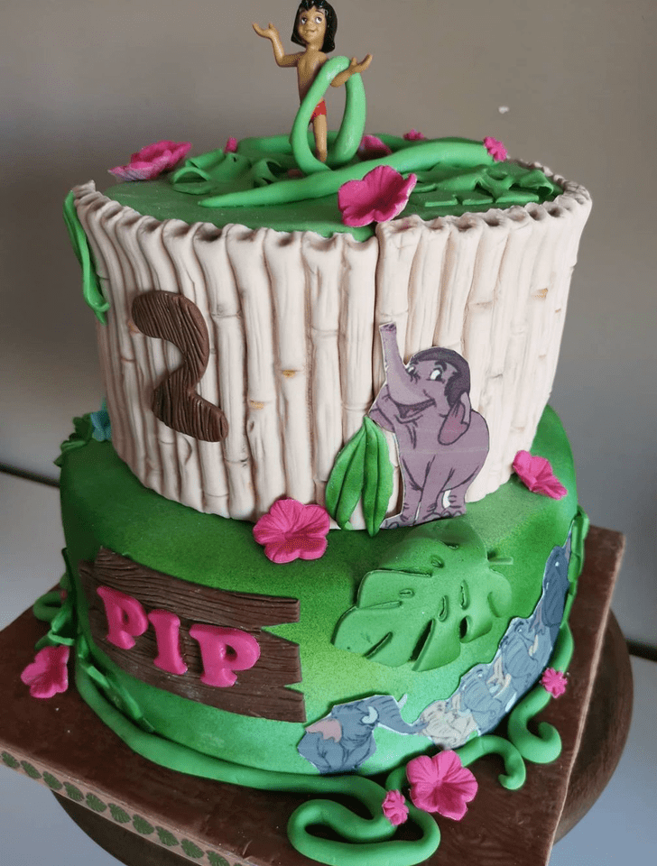 Beauteous Jungle Book Cake