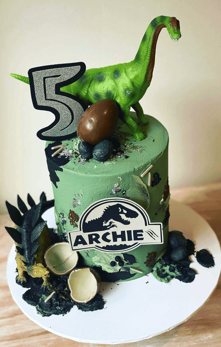 Divine Jurassic Park Cake