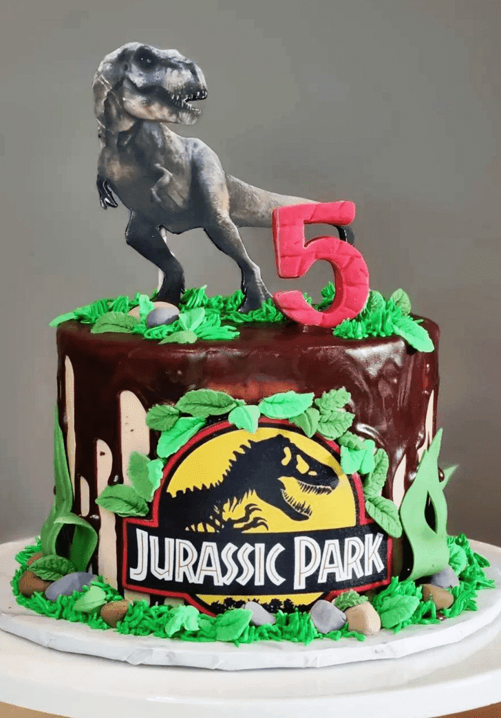 Good Looking Jurassic Park Cake