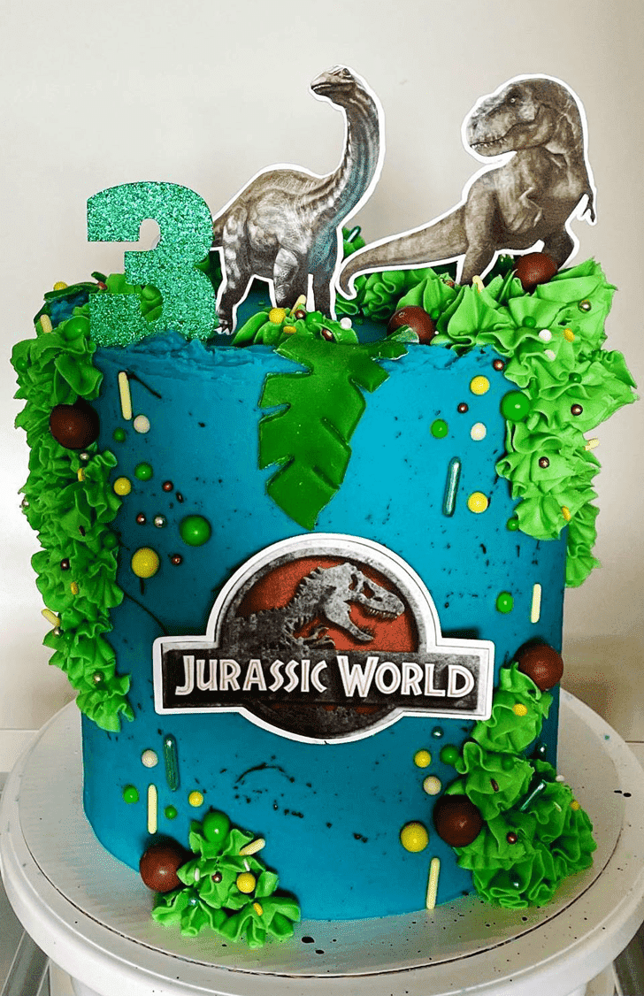 Grand Jurassic Park Cake