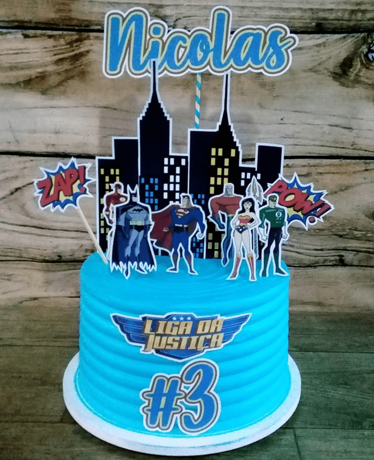 Comely Justice League Cake