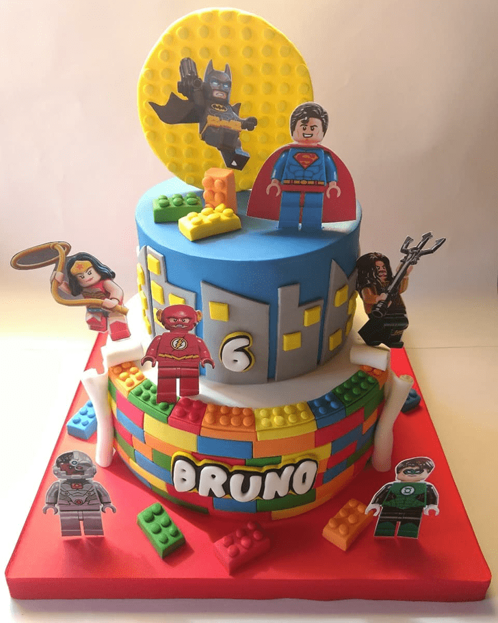 Inviting Justice League Cake