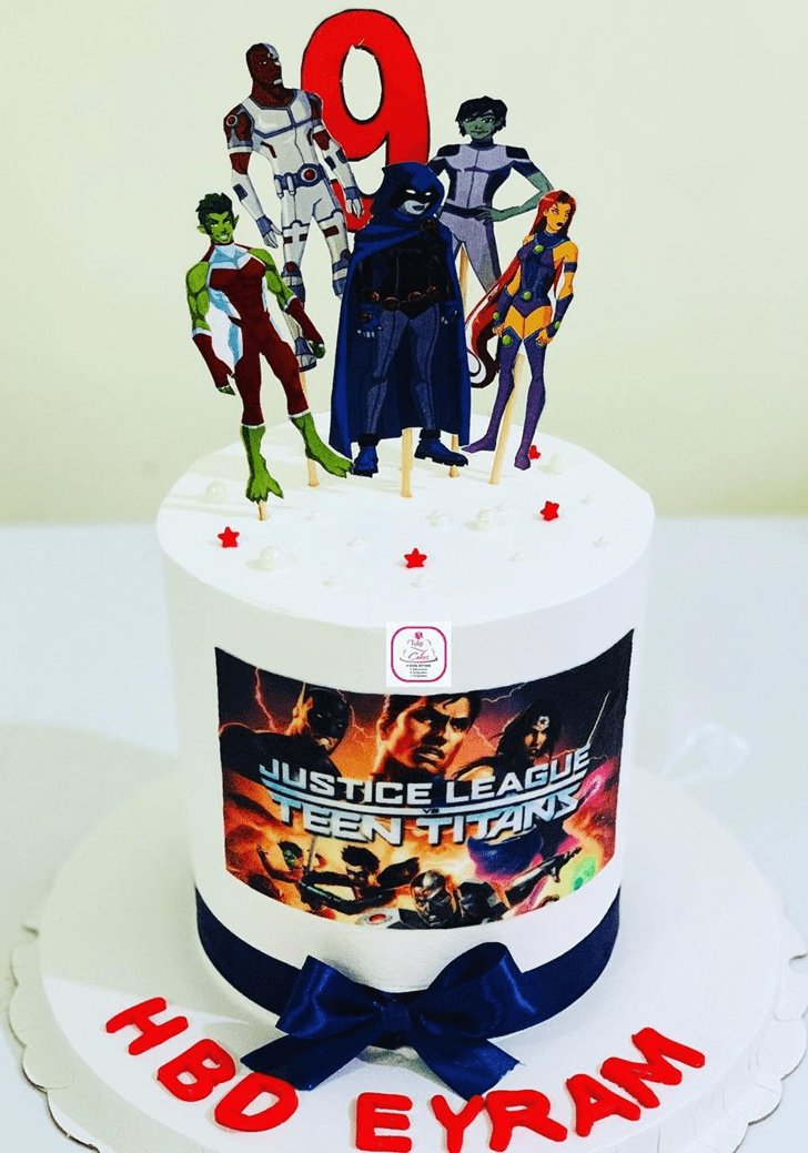 Superb Justice League Cake