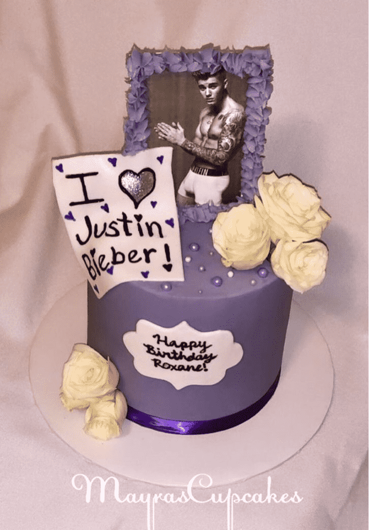 Angelic Justin Bieber Cake